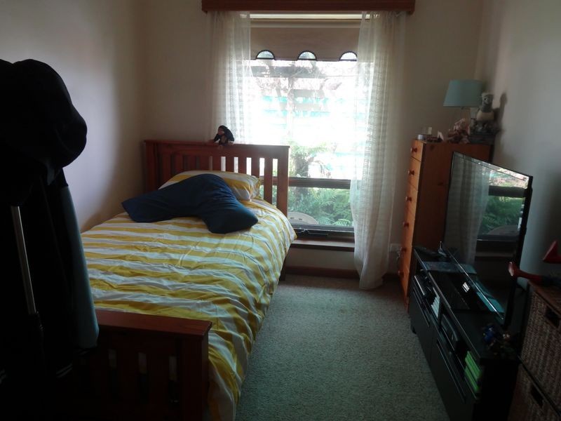 51 Renown Avenue, Victor Harbor SA 5211