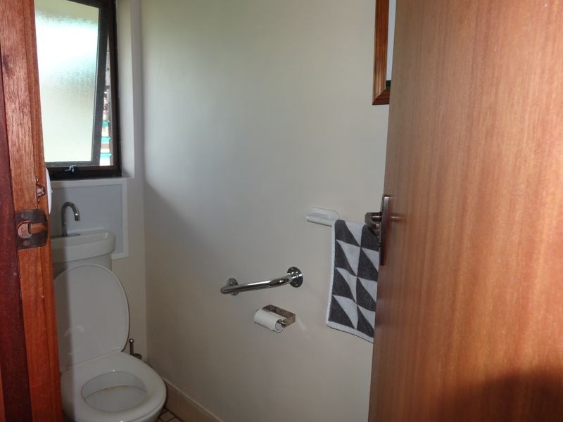 51 Renown Avenue, Victor Harbor SA 5211