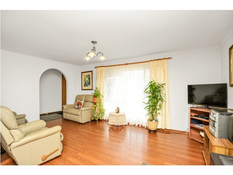 32 Marlborough Avenue, Victor Harbor SA 5211