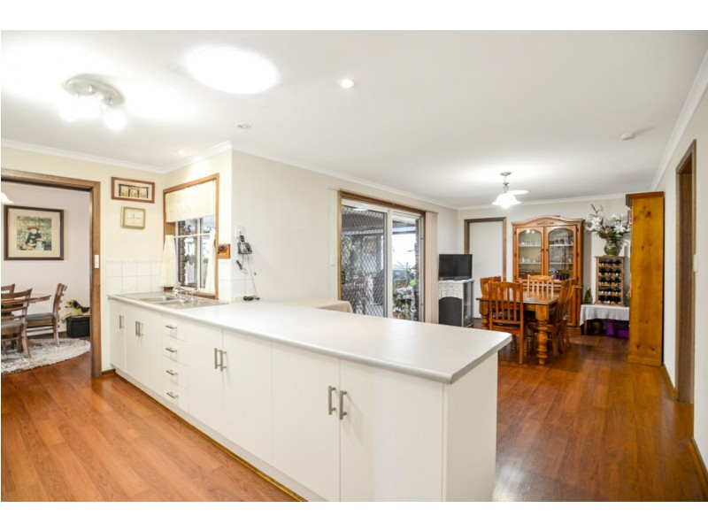 32 Marlborough Avenue, Victor Harbor SA 5211