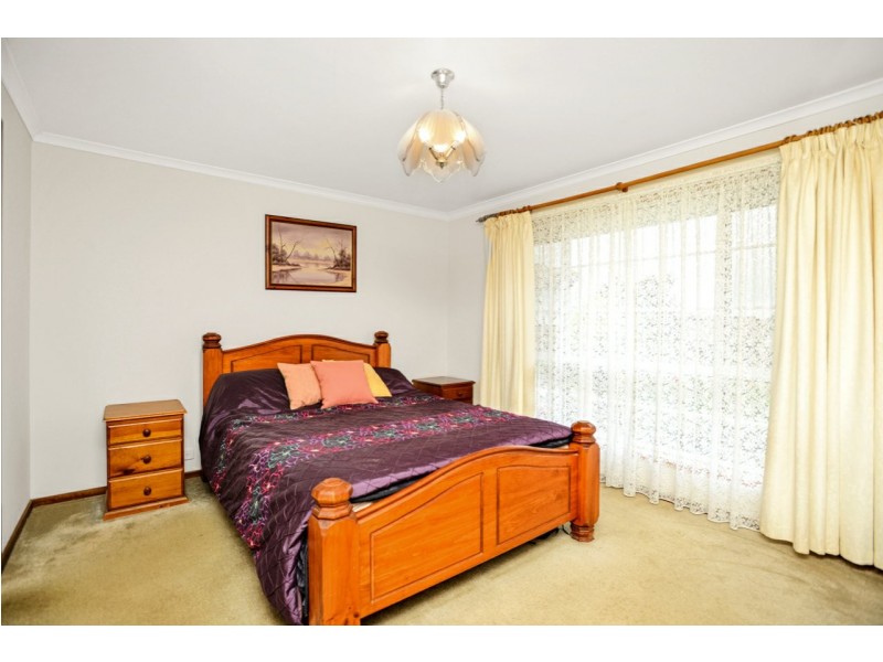 32 Marlborough Avenue, Victor Harbor SA 5211