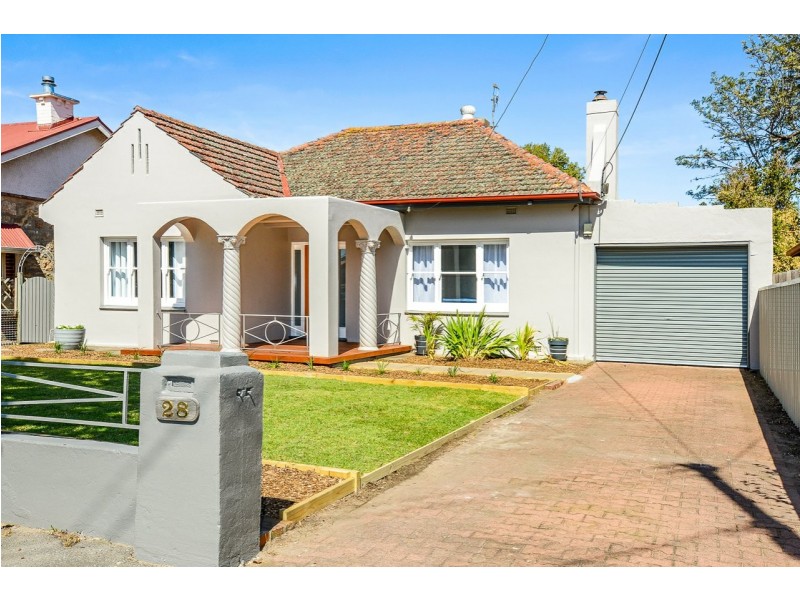 28 Lindsay Street, Victor Harbor SA 5211