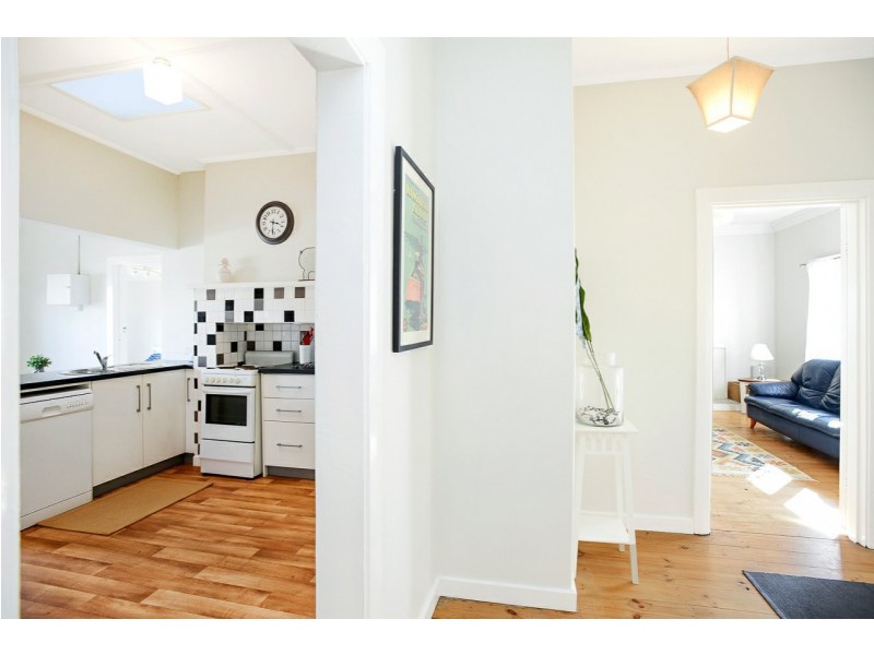 28 Lindsay Street, Victor Harbor SA 5211