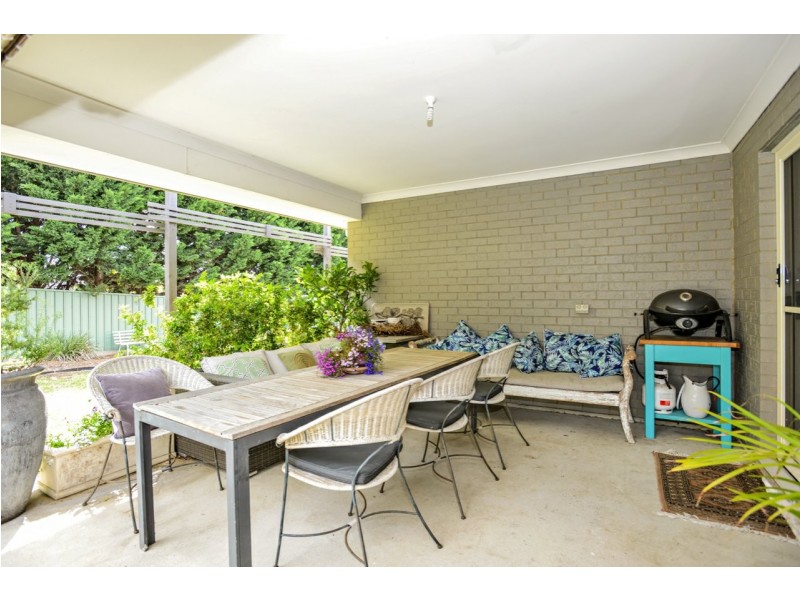 15 Shields Crescent, Encounter Bay SA 5211