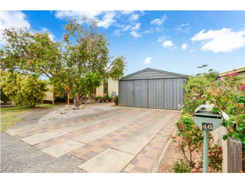 46 Lamont Road, Mccracken SA 5211