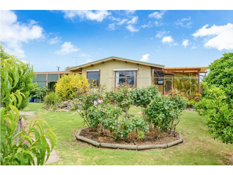 46 Lamont Road, Mccracken SA 5211