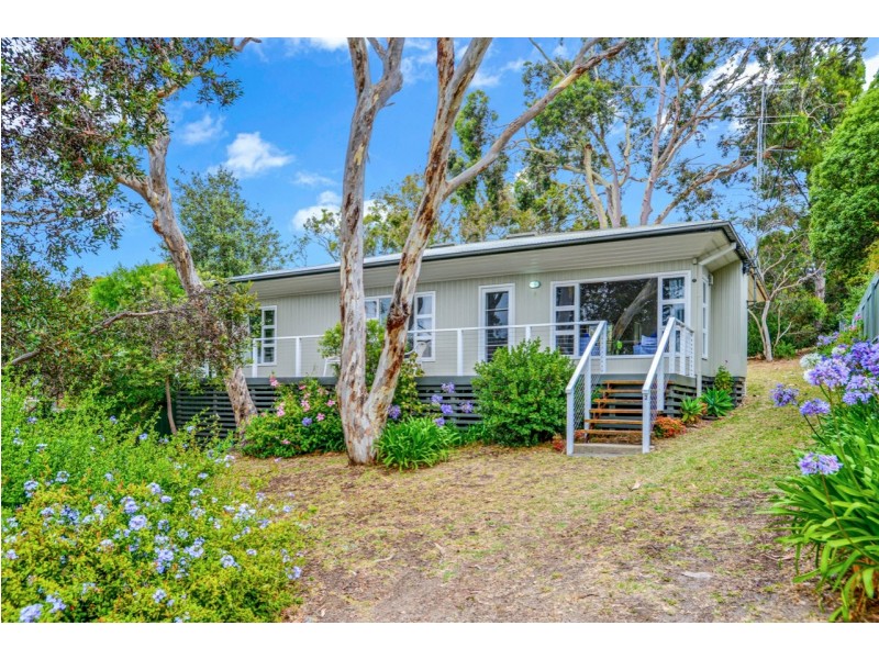 3 Dorset Ave, Victor Harbor SA 5211