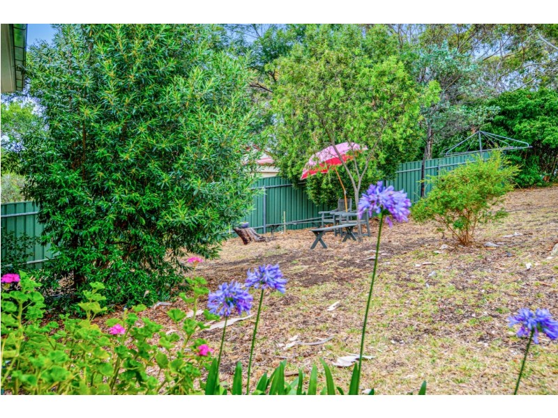 3 Dorset Ave, Victor Harbor SA 5211