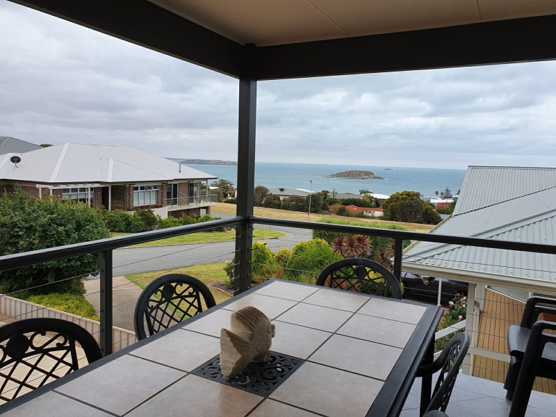 5 Minnamoora Court, Encounter Bay SA 5211
