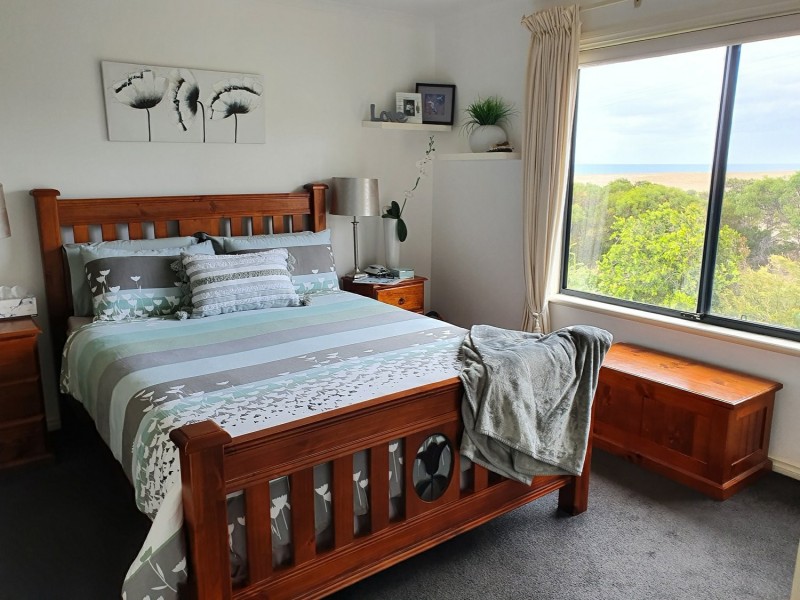 5 Minnamoora Court, Encounter Bay SA 5211