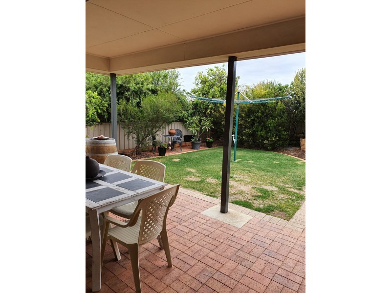 5 Minnamoora Court, Encounter Bay SA 5211