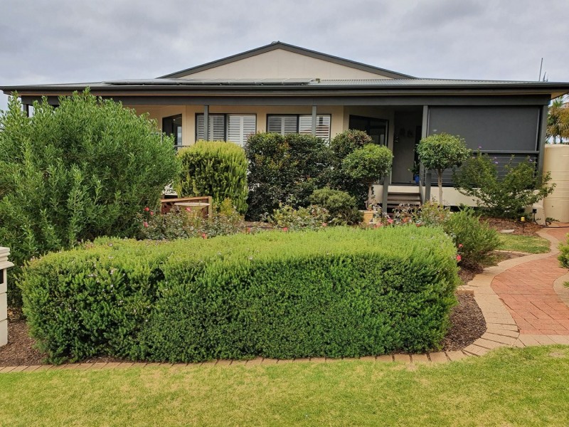 5 Minnamoora Court, Encounter Bay SA 5211