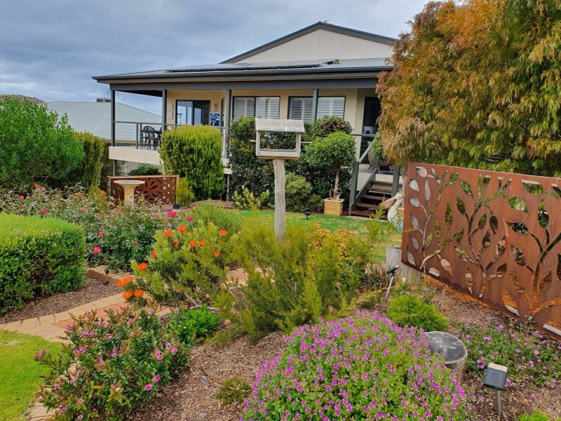 5 Minnamoora Court, Encounter Bay SA 5211