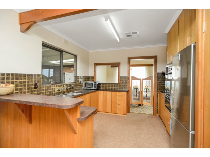 20 Lawson Street, Victor Harbor SA 5211