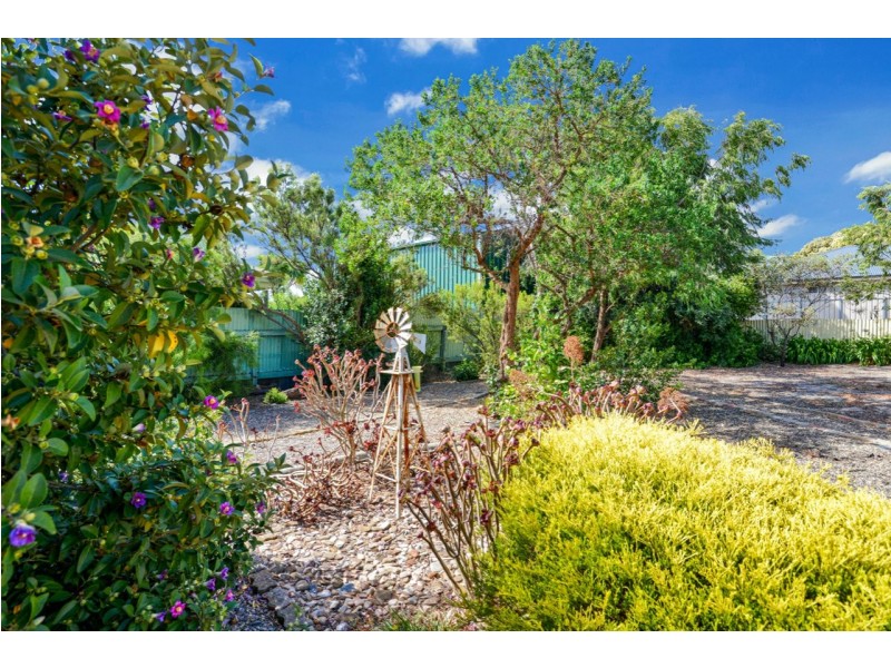 12 Donegal Street, Mccracken SA 5211