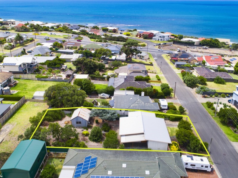 12 Donegal Street, Mccracken SA 5211