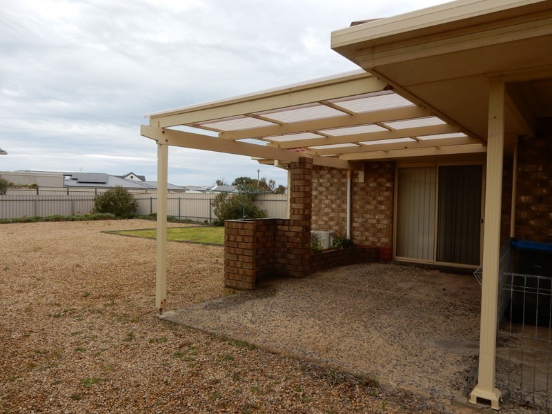 8 Providence Place, Hindmarsh Island SA 5214