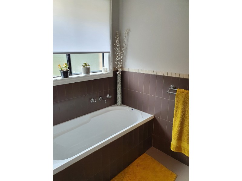 26 Victor Avenue, Encounter Bay SA 5211