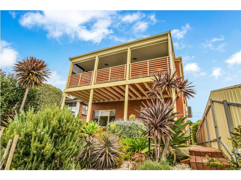 18A Norma Crescent, Encounter Bay SA 5211