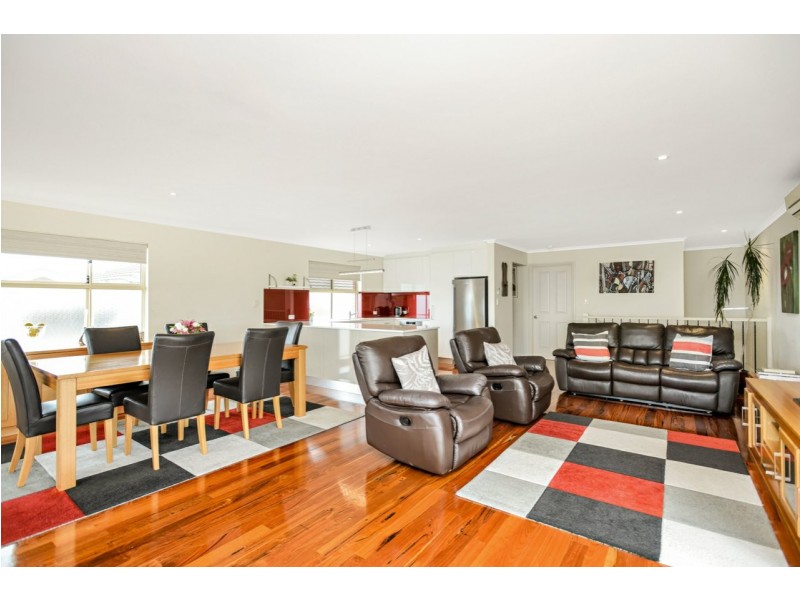 18A Norma Crescent, Encounter Bay SA 5211
