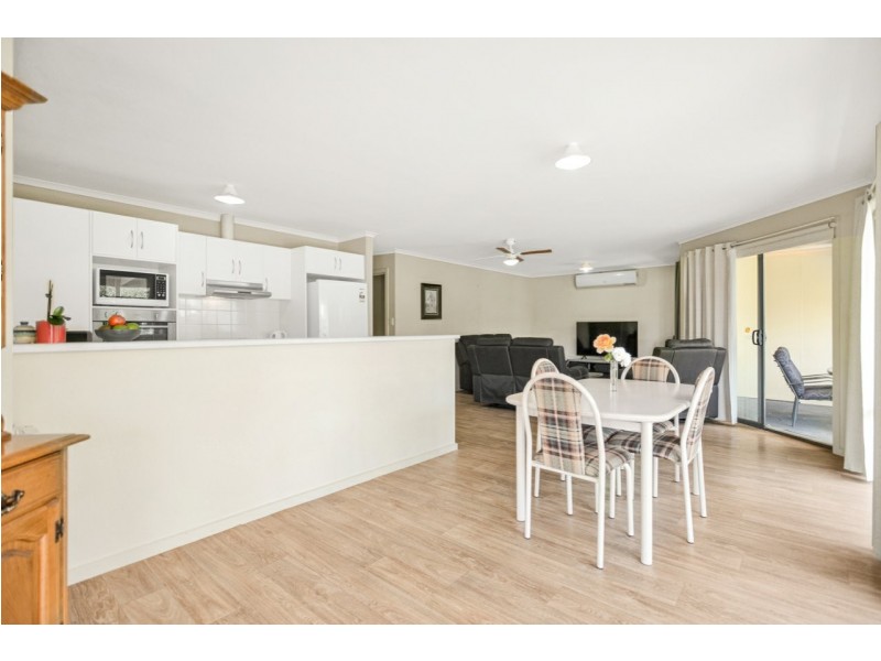 28 Leworthy Street, Victor Harbor SA 5211