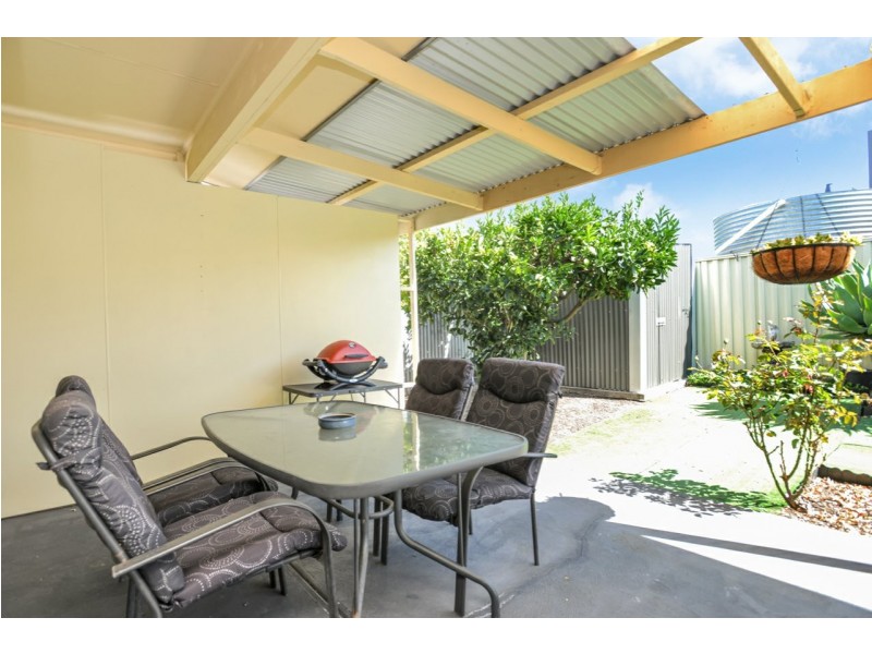 28 Leworthy Street, Victor Harbor SA 5211