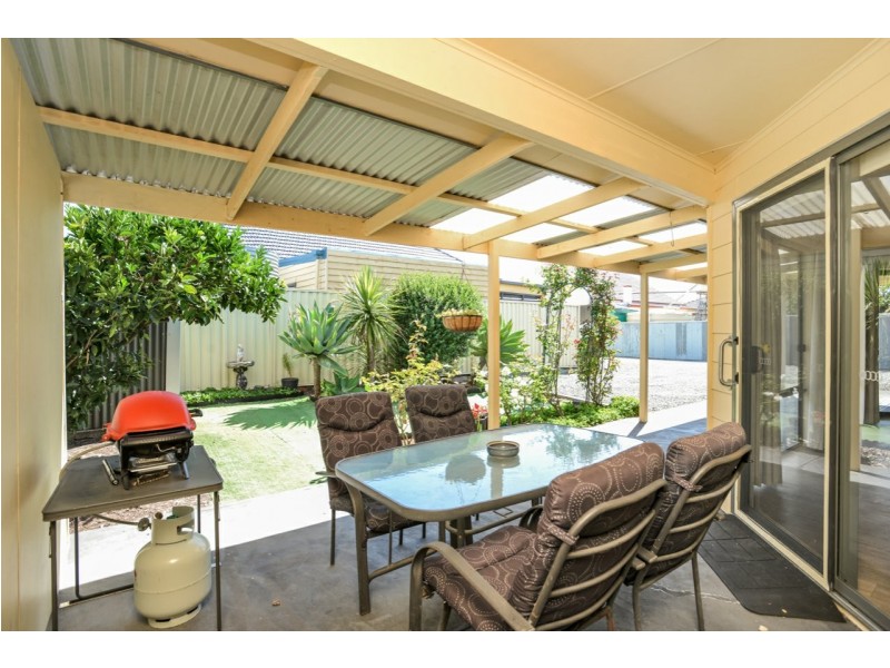 28 Leworthy Street, Victor Harbor SA 5211