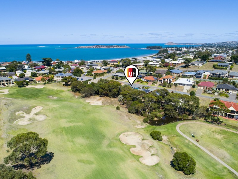 82 Rapid Drive, Mccracken SA 5211