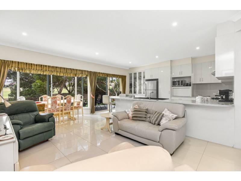 82 Rapid Drive, Mccracken SA 5211