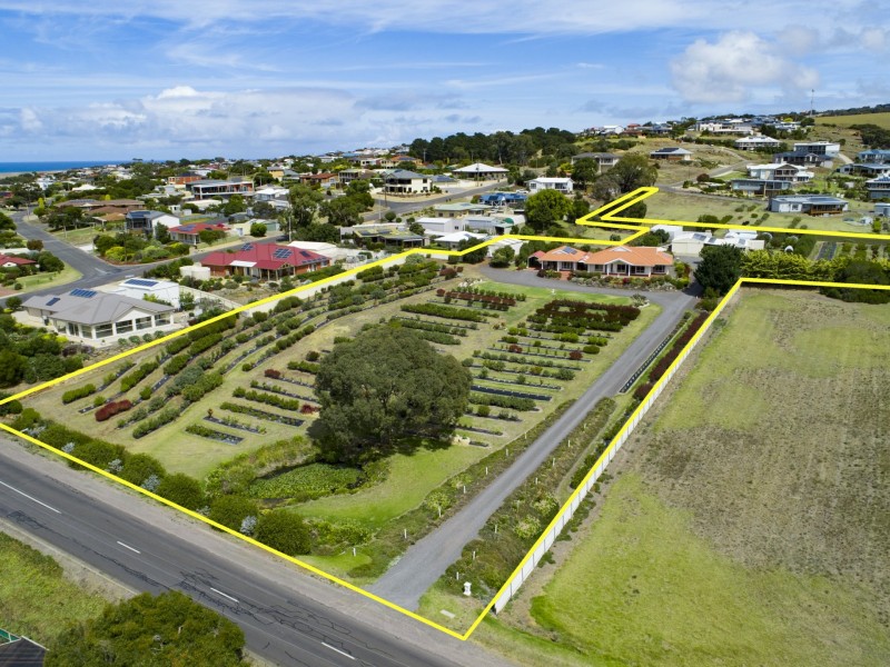 69 Whalers Road,, Encounter Bay SA 5211