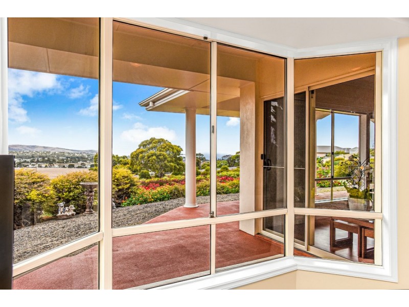 69 Whalers Road,, Encounter Bay SA 5211