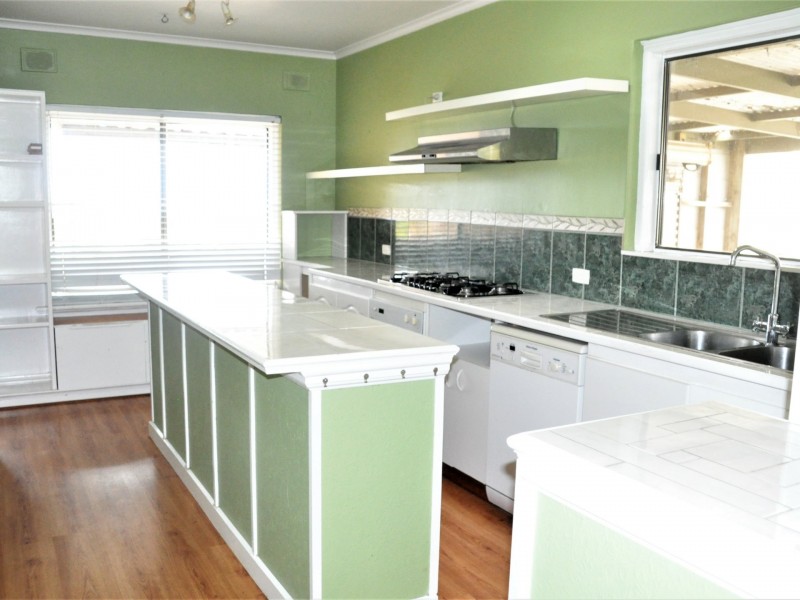 29 Ostend Crescent, Hayborough SA 5211