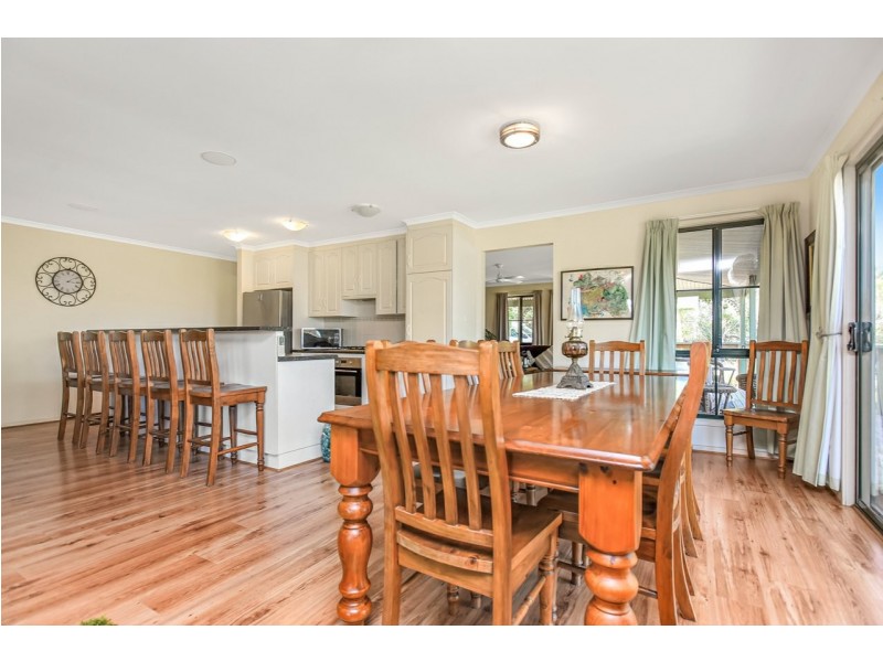 37 Yalla-doola Road, Victor Harbor SA 5211
