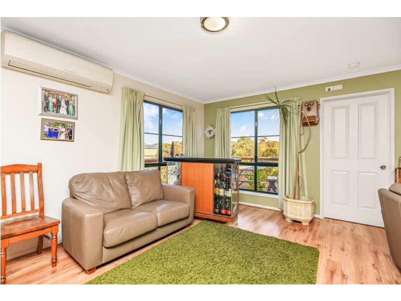 37 Yalla-doola Road, Victor Harbor SA 5211