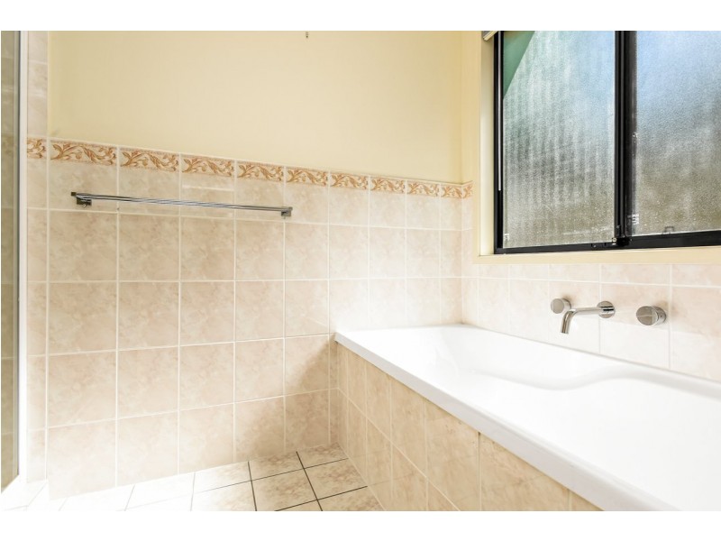 37 Yalla-doola Road, Victor Harbor SA 5211