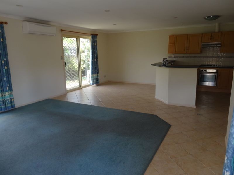 44 Newland Street, Victor Harbor SA 5211