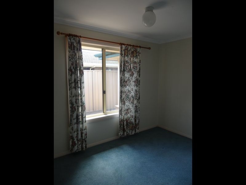 44 Newland Street, Victor Harbor SA 5211