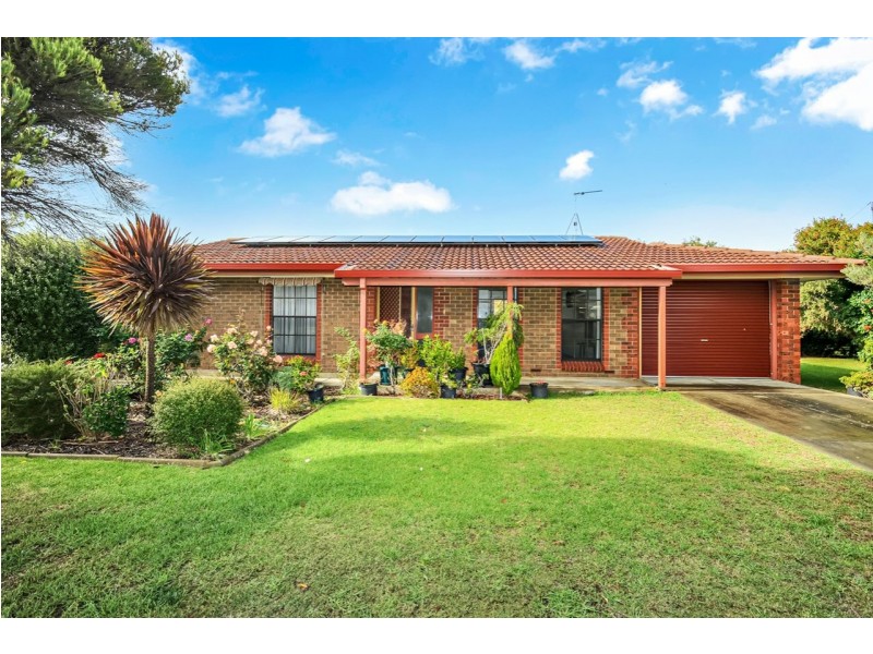 6 Cowan Avenue, Mccracken SA 5211