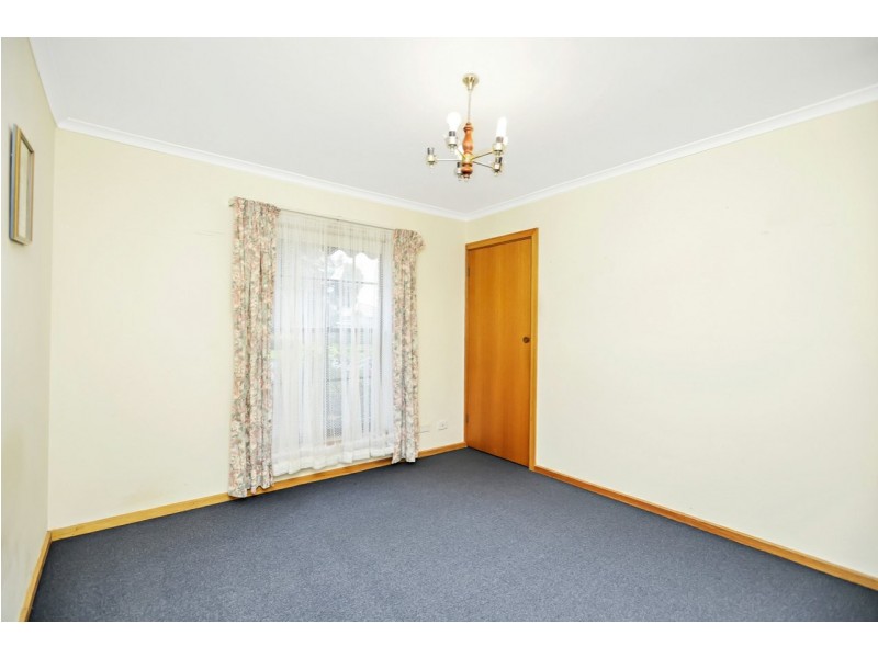 6 Cowan Avenue, Mccracken SA 5211