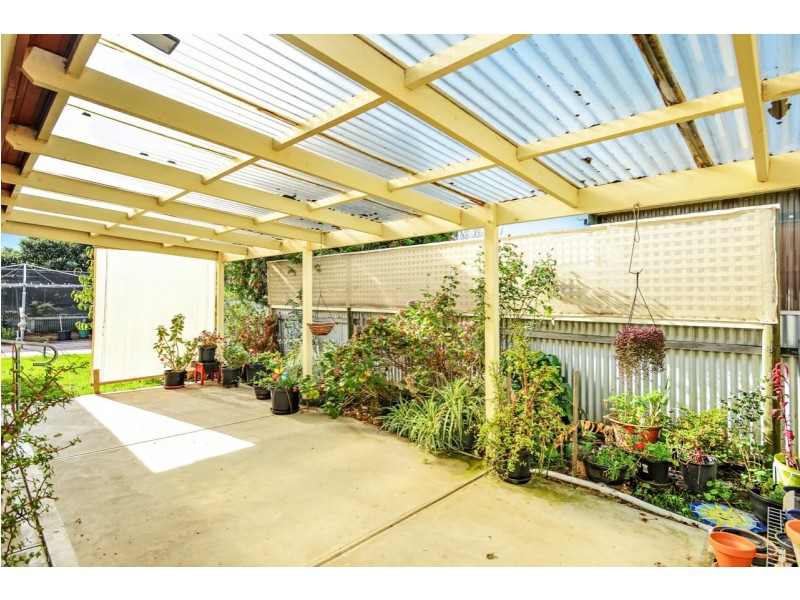 6 Cowan Avenue, Mccracken SA 5211