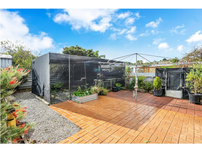 6 Cowan Avenue, Mccracken SA 5211