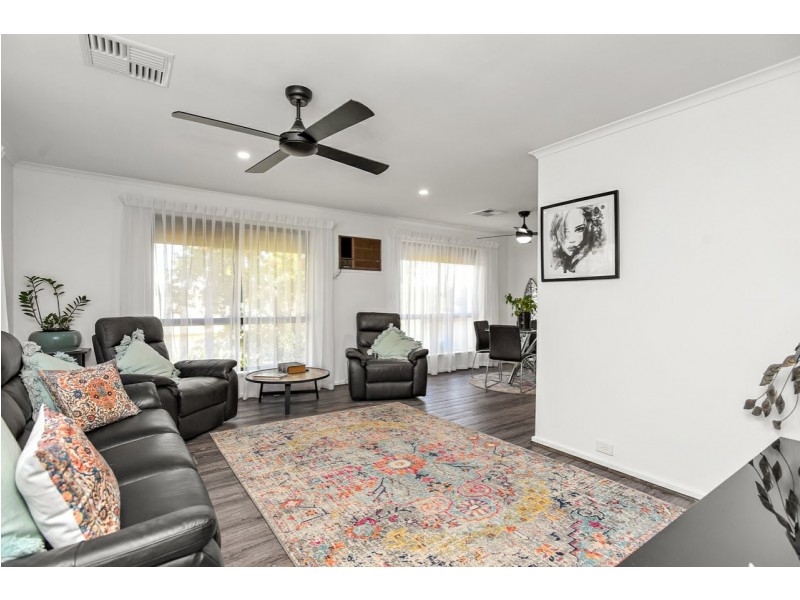 132 Crozier Road, Victor Harbor SA 5211