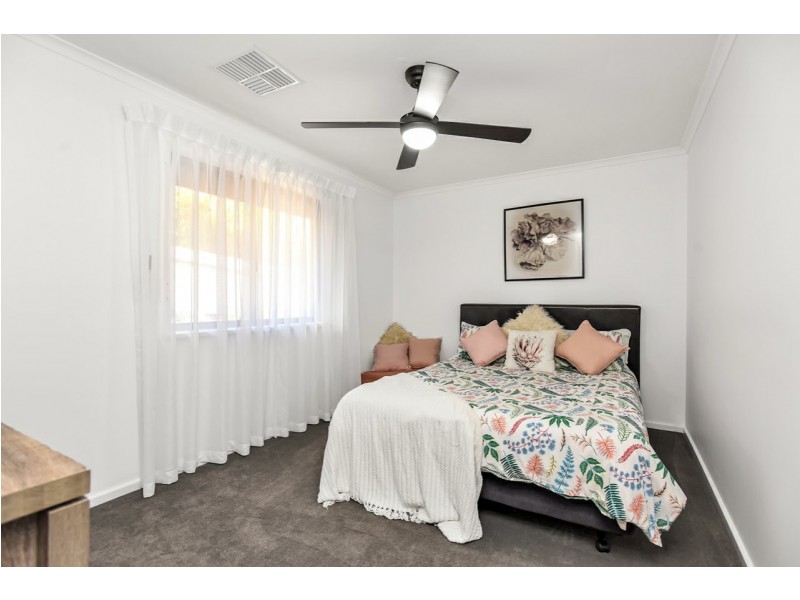 132 Crozier Road, Victor Harbor SA 5211