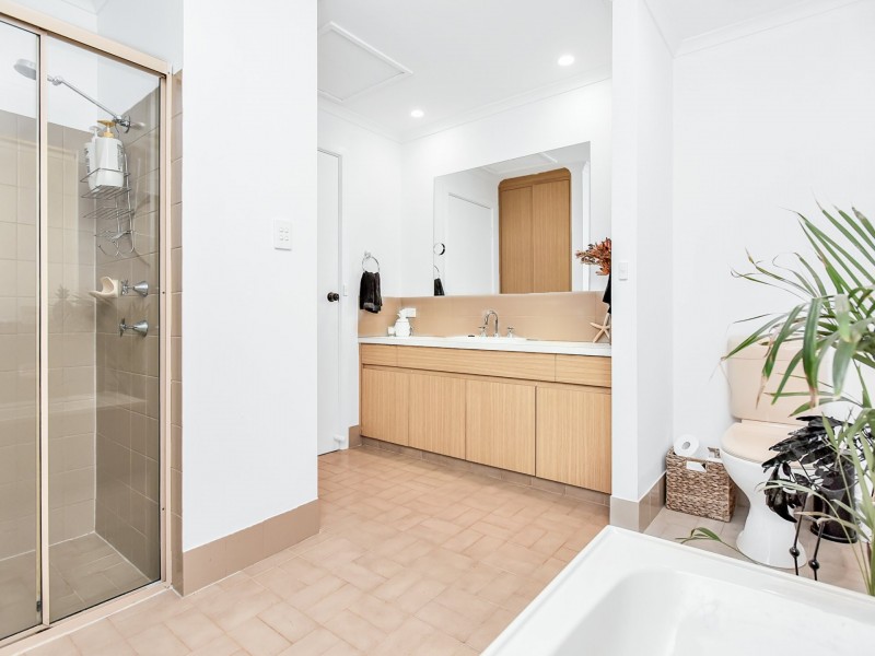 132 Crozier Road, Victor Harbor SA 5211