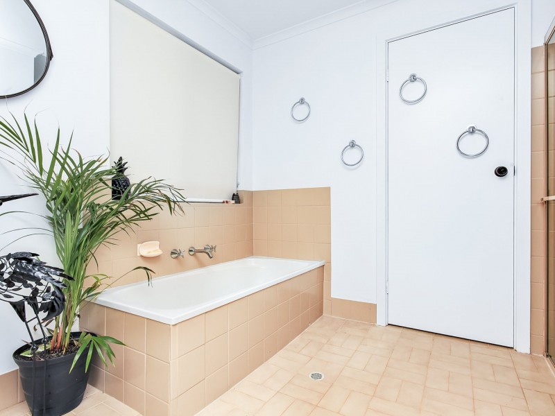 132 Crozier Road, Victor Harbor SA 5211