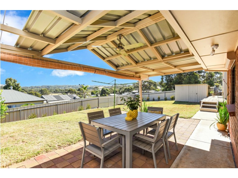 132 Crozier Road, Victor Harbor SA 5211