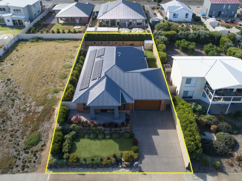 16 Morrison Avenue, Middleton SA 5213