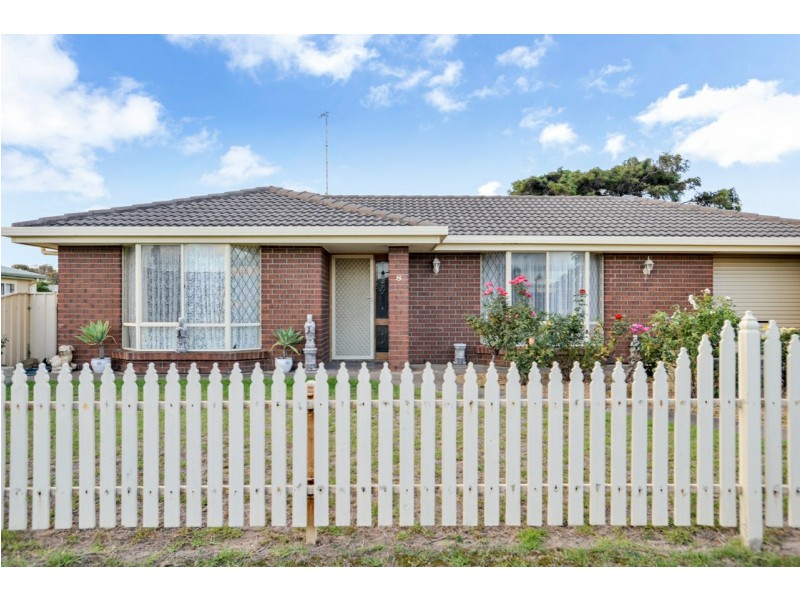 8 Lewis Street, Goolwa South SA 5214