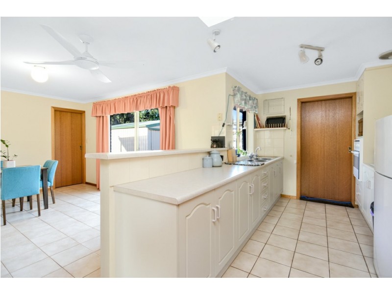 8 Lewis Street, Goolwa South SA 5214