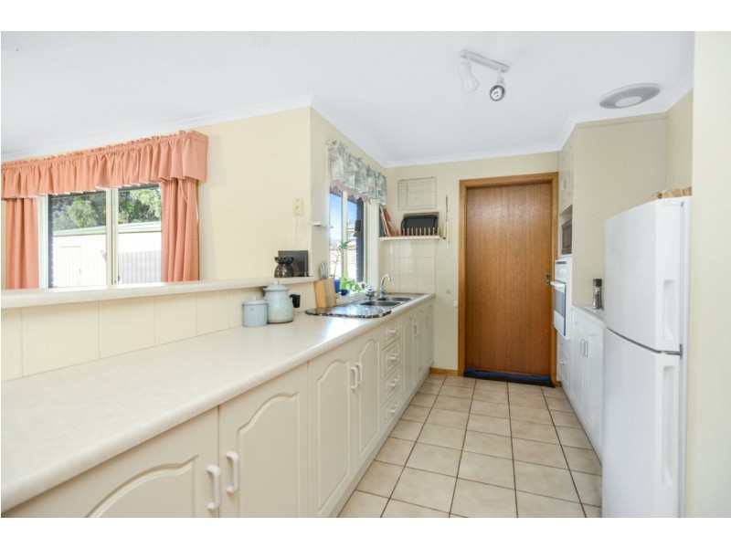 8 Lewis Street, Goolwa South SA 5214